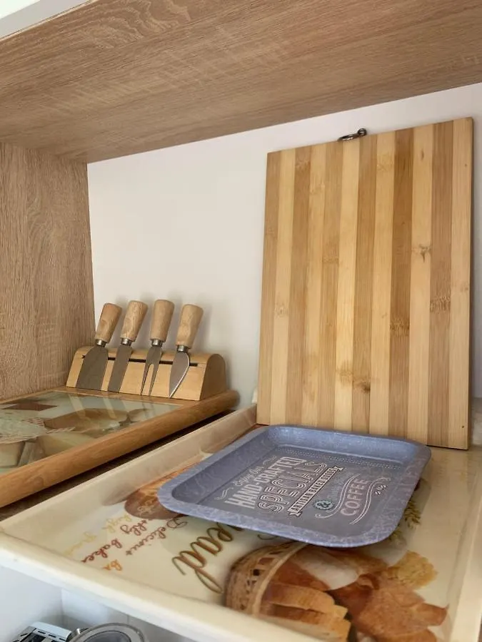 Apartment Vilagos, Kellemes Lakas, Jo Koezlekedessel Budapest Hungary
