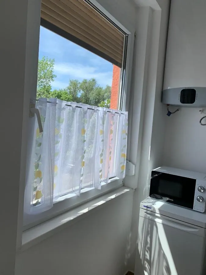 Vilagos, Kellemes Lakas, Jo Koezlekedessel Budapest