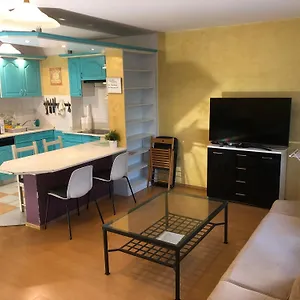 Apartament Large With Garage And Terrace, Budapeszt